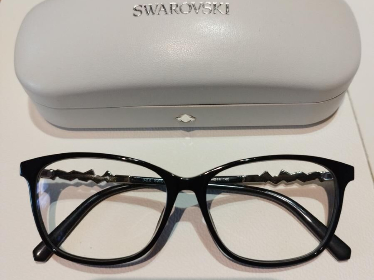 Swarovski  - SK 5371 001 54 • 14 140