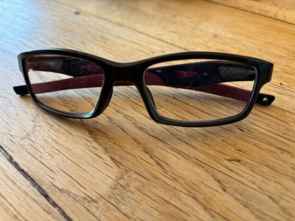 oakley 140 crosslinck