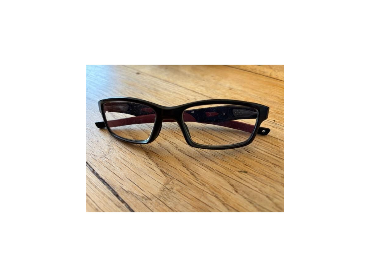 oakley 140 crosslinck