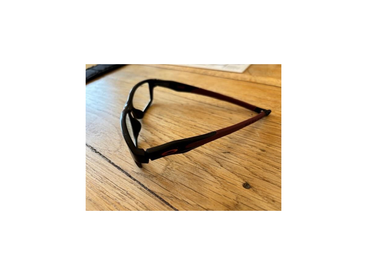 oakley 140 crosslinck