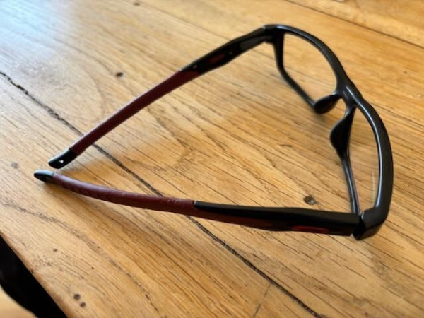 oakley 140 crosslinck