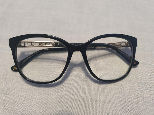 Lunette femme ,Nina Ricci ....