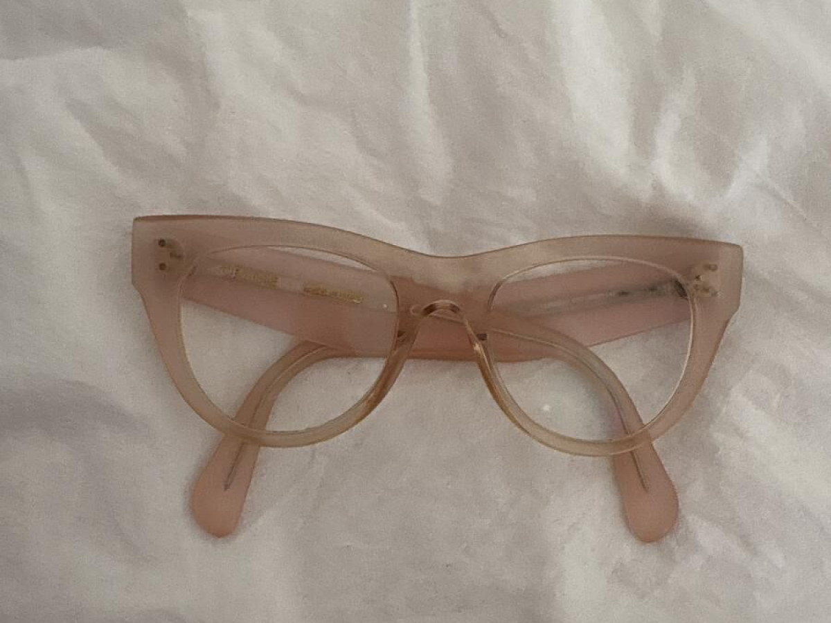 Celine  - CL500031 072 50•19 145