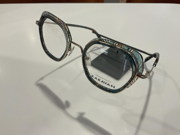 Karavan - Onyx03 50¤21