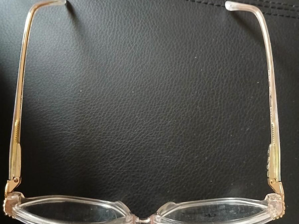 Modèle catherine deneuve - Cd075 54¤14