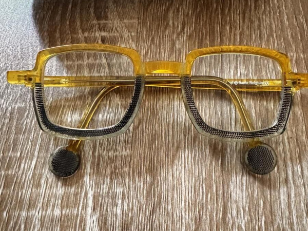 Theo - Théo shaukel frame...