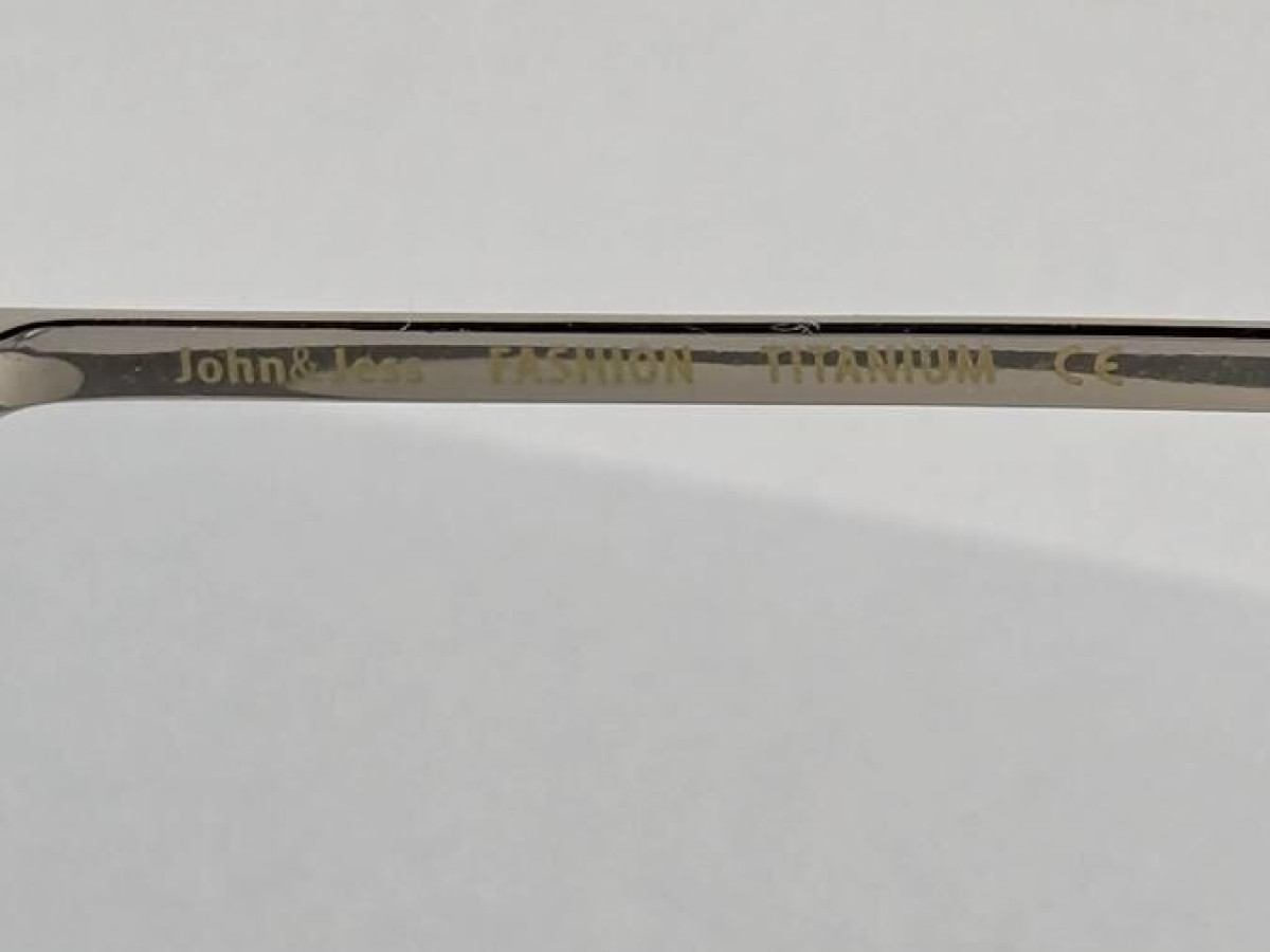 John & Jess - JF14 C1 55¤17