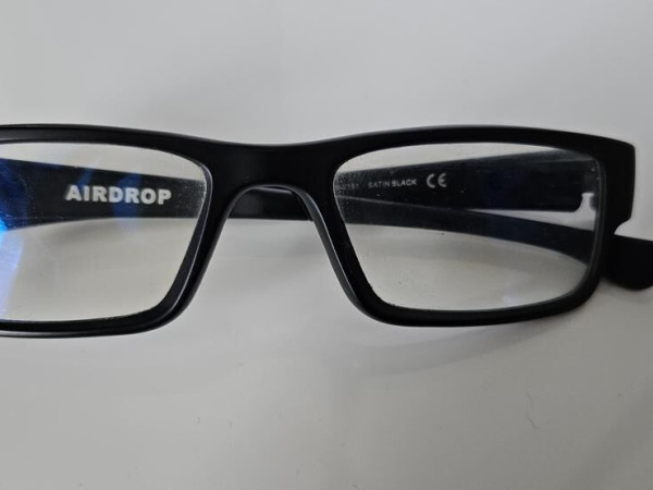 Oakley - OX8046 0151 143 50¤17
