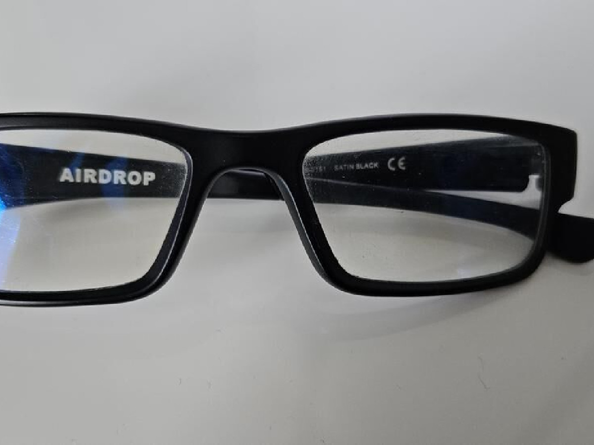Oakley - OX8046 0151 143 50¤17