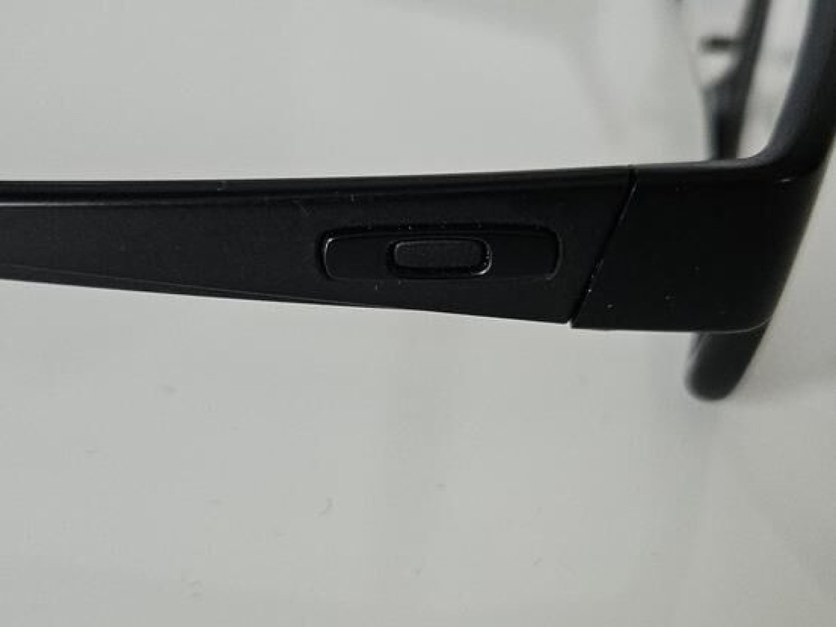 Oakley - OX8046 0151 143 50¤17