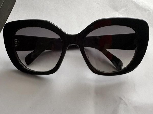 Celine Triomphe - CL40226U...