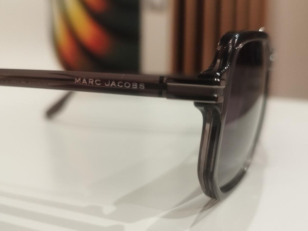 Marc Jacobs - KB790 58¤12