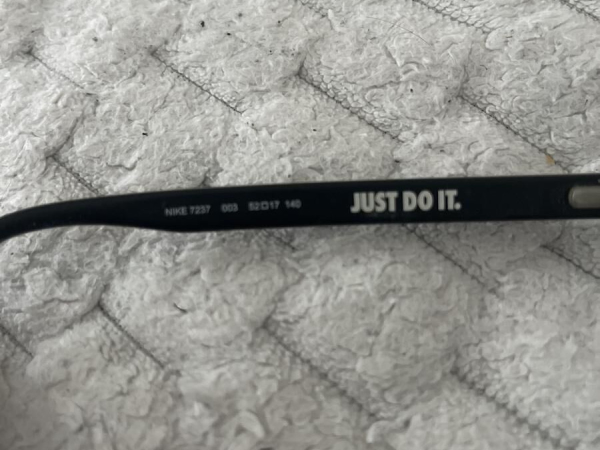 Nike - 73370035217140 52¤17