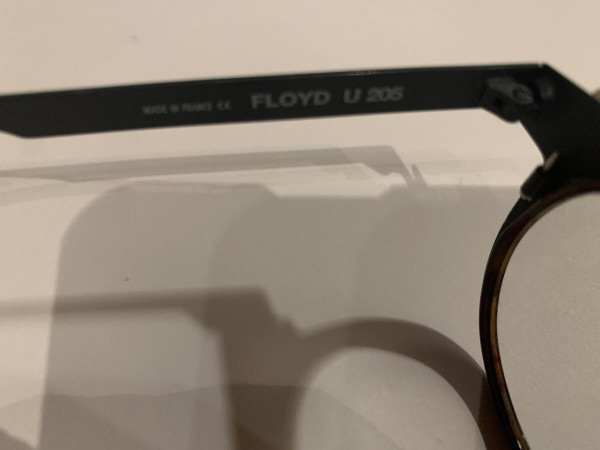Anne&Valentin - FloydU205 4,5x3,5¤2,5