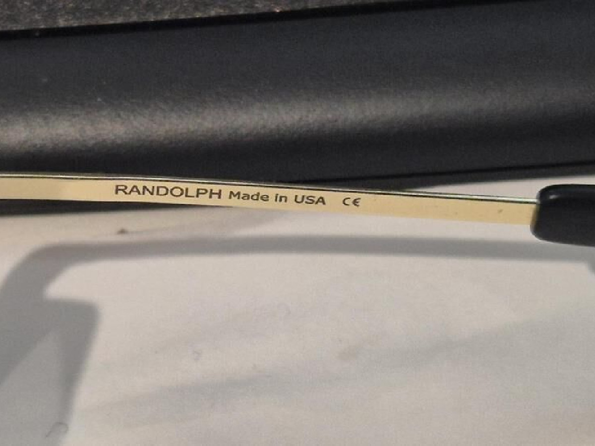RANDOLPH - AVIATOR 23K GOLD  entre 52 mm et 58 mm ¤18 mm.