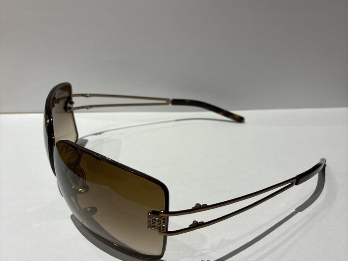 Givenchy - SGV 252 S Col SCG