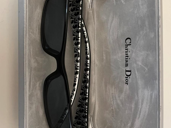 Christian Dior - thursday 5k3 53¤14