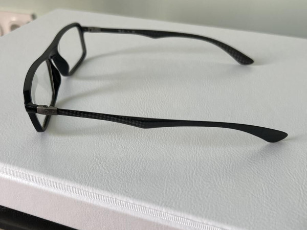 Ray-Ban - RB 8902