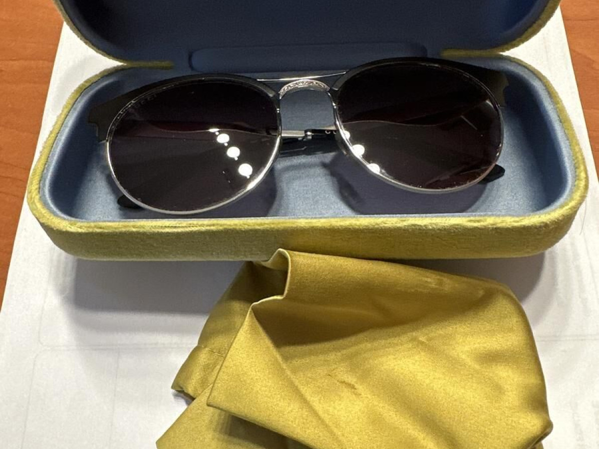Gucci  - GG0075S