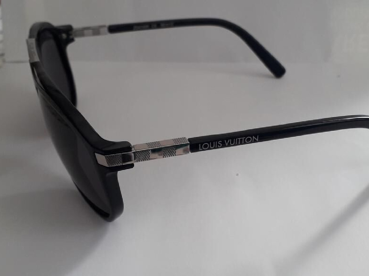 Louis Vuitton  - Z0414W