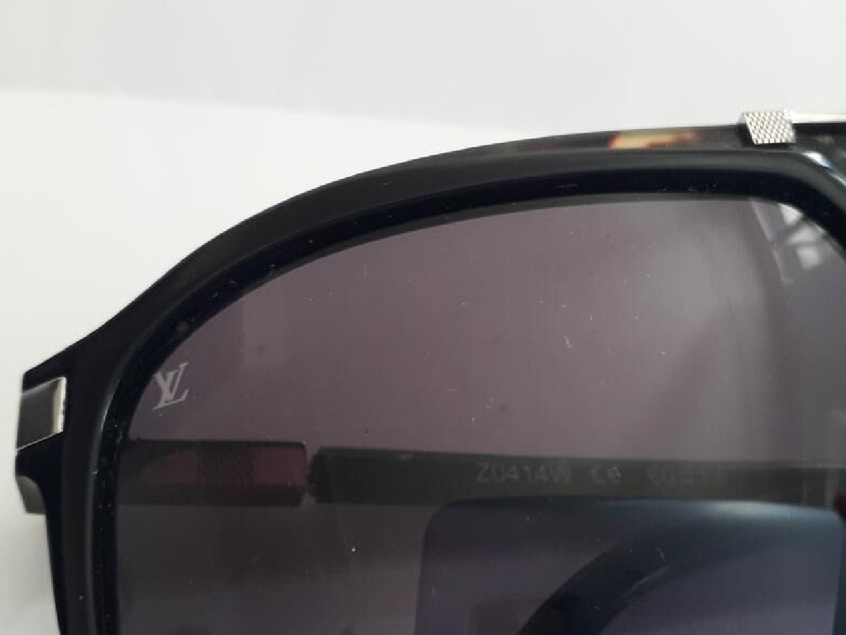 Louis Vuitton  - Z0414W