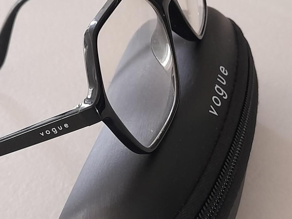 Vogue  - VO5363 W44 53/16 140