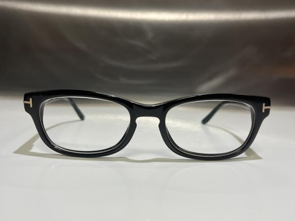 TOM FORD - TF5184 52¤18
