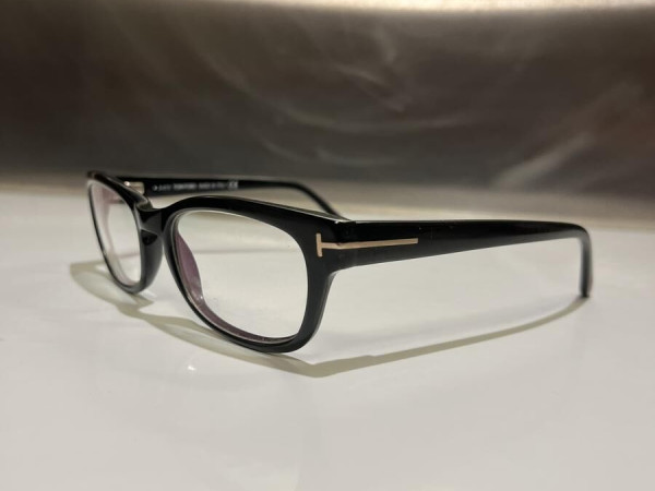 TOM FORD - TF5184 52¤18