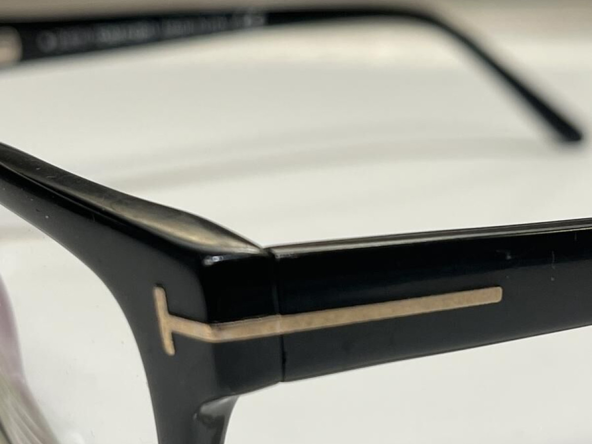 TOM FORD - TF5184 52¤18