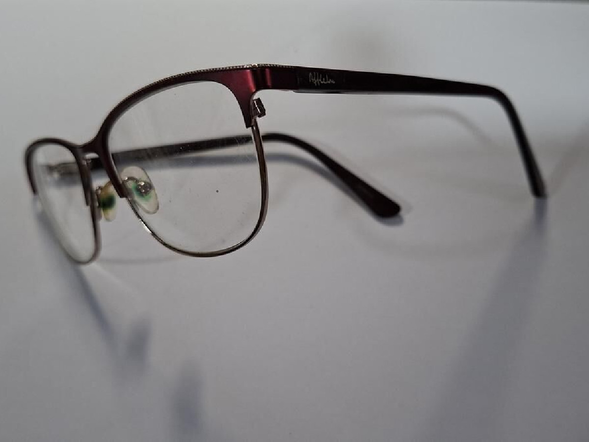 alain Afflelou - M040t69 prune 5x3,8 ¤1,2