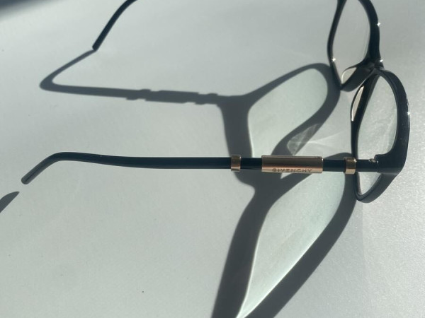 Givenchy - ARGV804 0700  53¤15