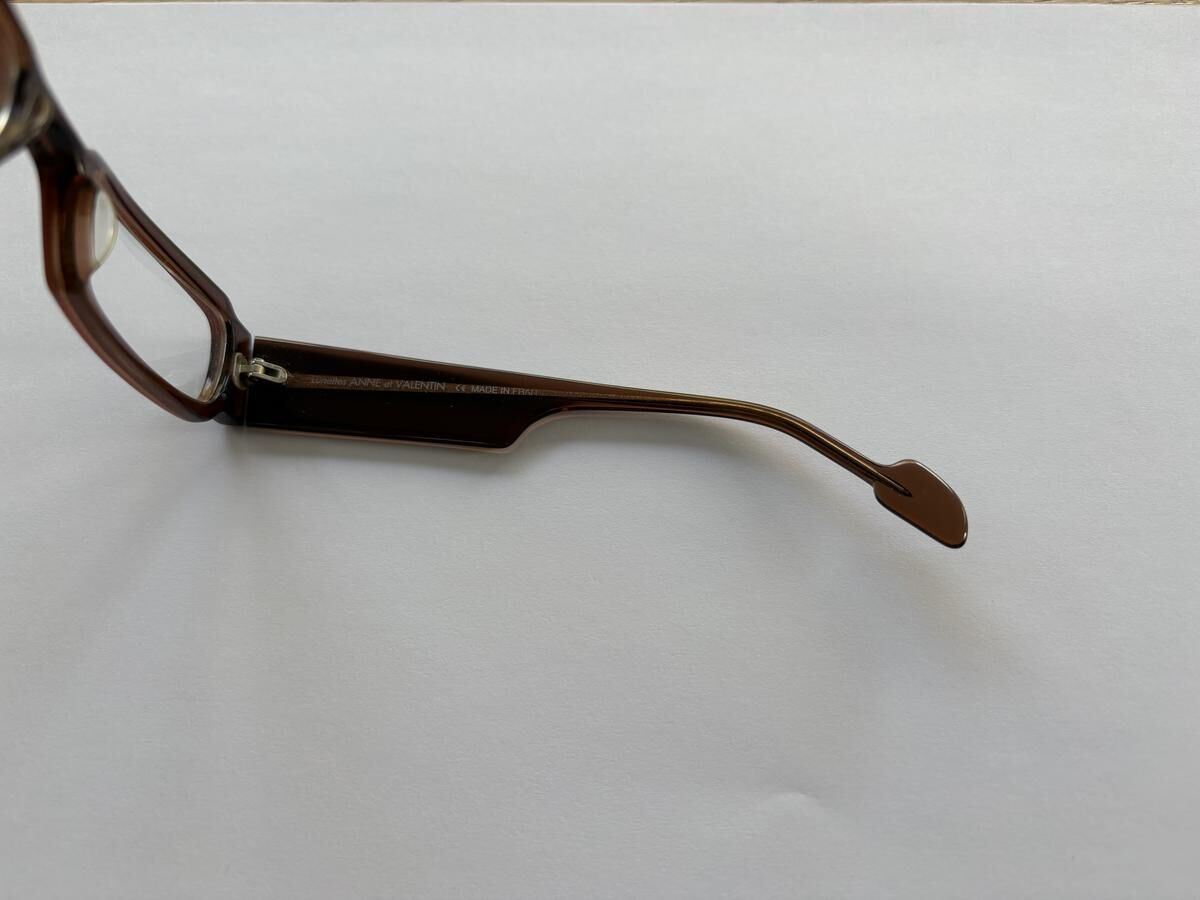 Anne et Valentin - Cream 0509