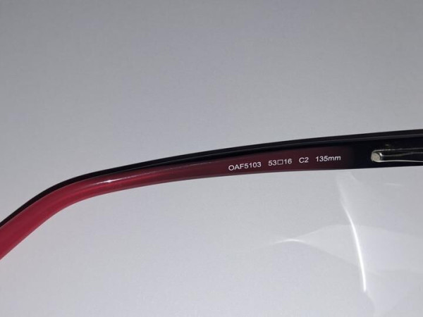 Alain Afflelou - OAF5103 53 □ 16 C2 135mm