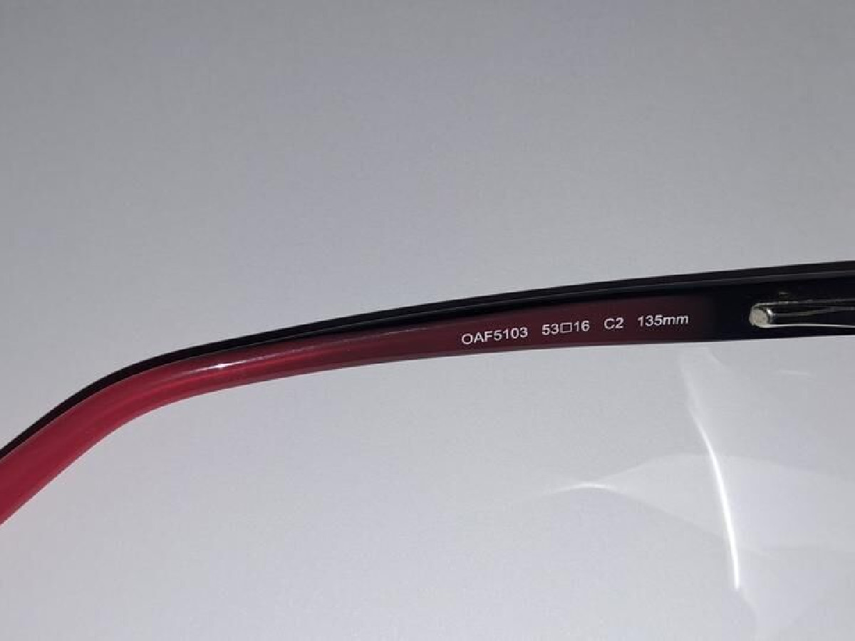 Alain Afflelou - OAF5103 53 □ 16 C2 135mm