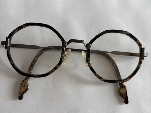 Vinyl factory - hite c2