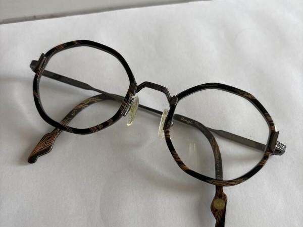 Vinyl factory - hite c2