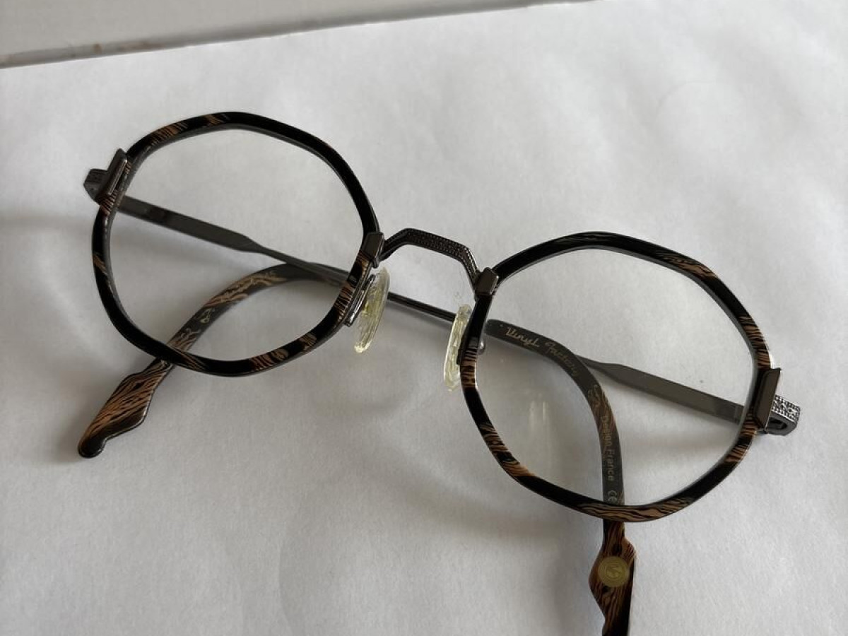 Vinyl factory - hite c2