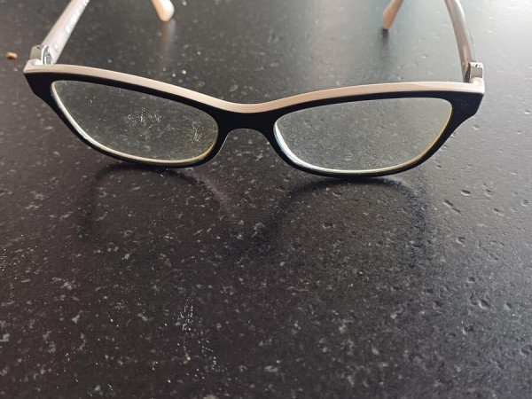 Vogue - Vo5002-B 2350