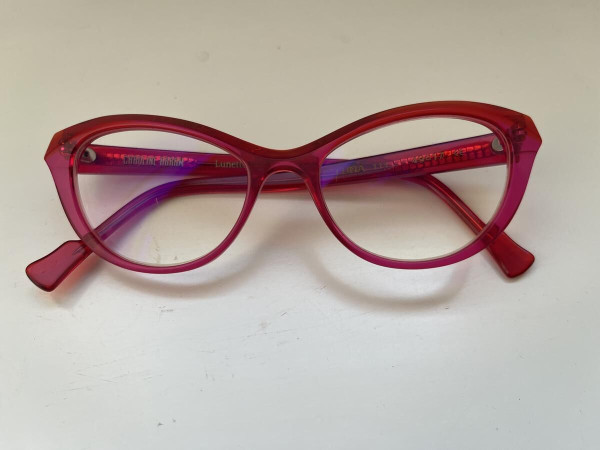 Caroline ABRAM - Luna 111...