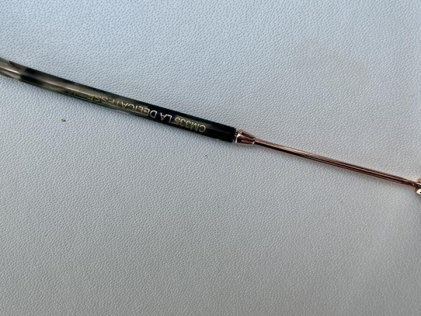 CLÉMENCE & MARGAUX - CM335  la délicatesse  52¤20