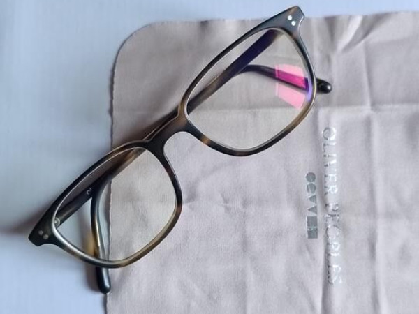 OLIVER PEOPLES - hand...