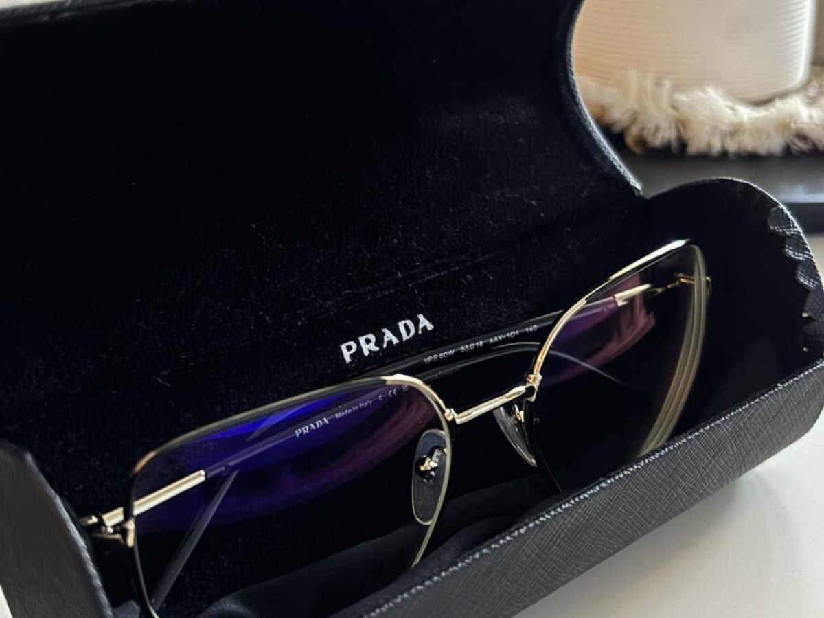 Prada - PR 60WV AAV101 Black/Pale Good 55/18