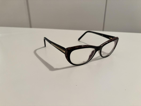 Givenchy - Vgv742 53¤16 col 09hd 140