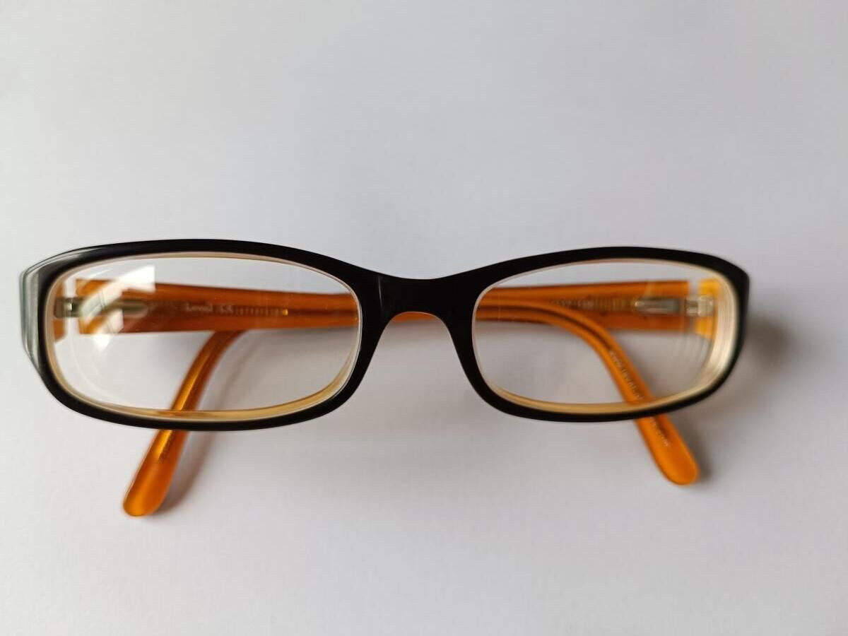 Design France - 1212 nora 52¤17 135