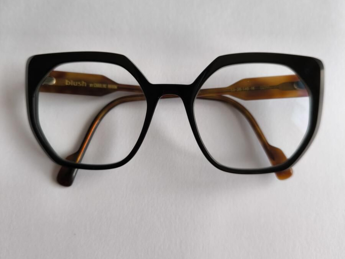 Blush by caroline abram - DZING 235