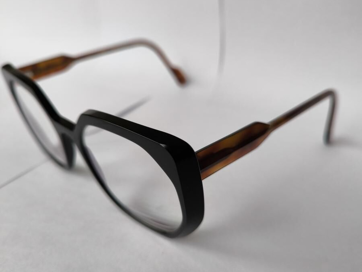 Blush by caroline abram - DZING 235