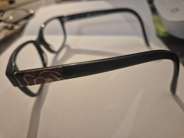 Kenzo - Kz2180 c01 52/17