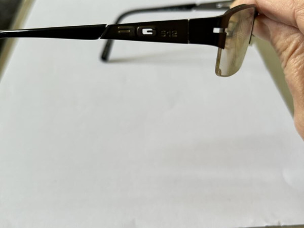 RG512 - RJ512 988 48¤18