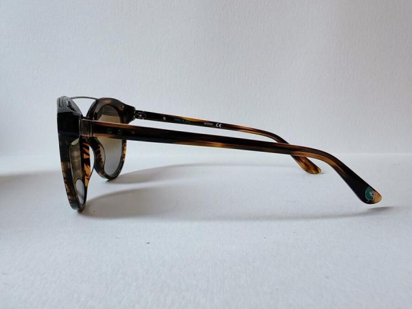 PAUL & JOE - COCO 01 E216 CAT 3 50¤23