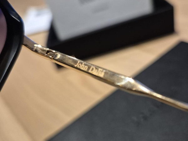 John dalia - Brad c114 55¤18